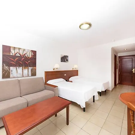 ビー スマート フロリダ プラザ * プエルト・デ・ラ・クルス