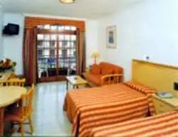 ビー スマート フロリダ プラザ *