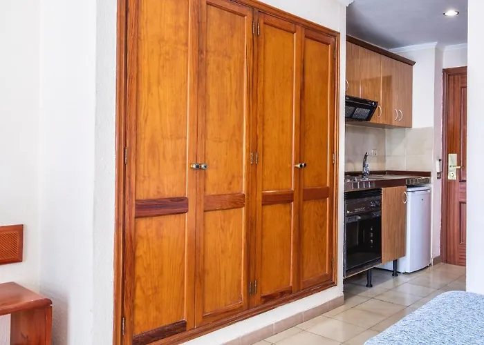 Be Smart Florida Plaza דירה *