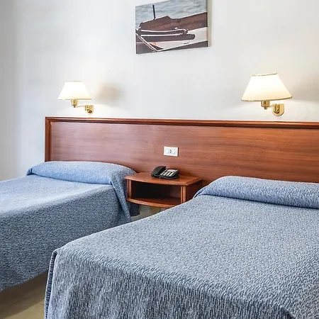 Be Smart Florida Plaza Apartman *