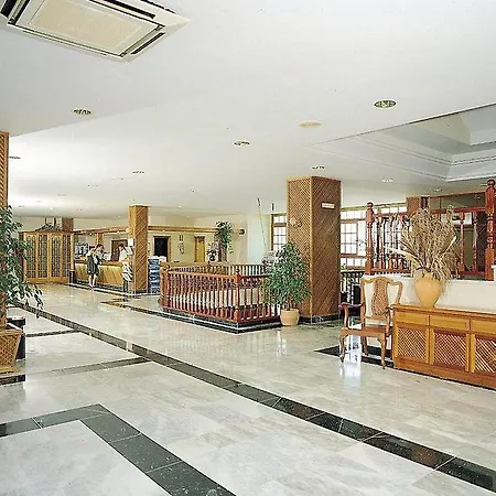 Be Smart Florida Plaza Apartman