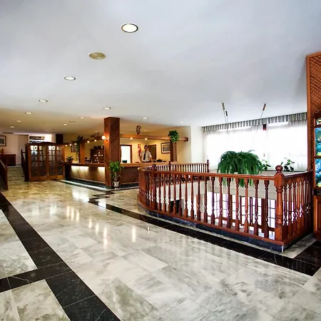Be Smart Florida Plaza Апартаменты
